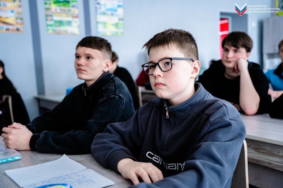 � ���������� ������ �������� ������ � �������� ������ �����