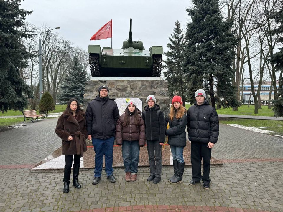 �� ������: 2 ������� � ���� �������� �������-���������� ����� � �������������� �����