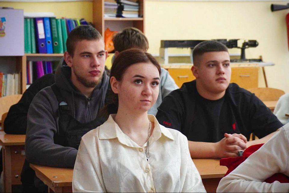 ��������� ������������ ����� ������� ������ � �������������� ����� ��� ��������� ��������