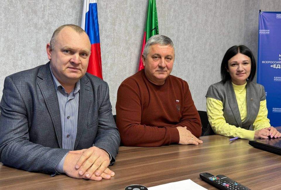 Состоялось очередное заседание Мелитопольского окружного Совета депутатов Состоялось очередное заседание Мелитопольского окружного Совета депутатов