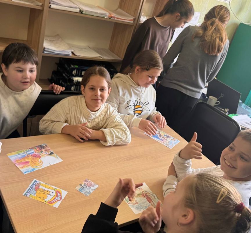 «Кот учёный приглашает» в ДК с. Вознесенка «Кот учёный приглашает» в ДК с. Вознесенка