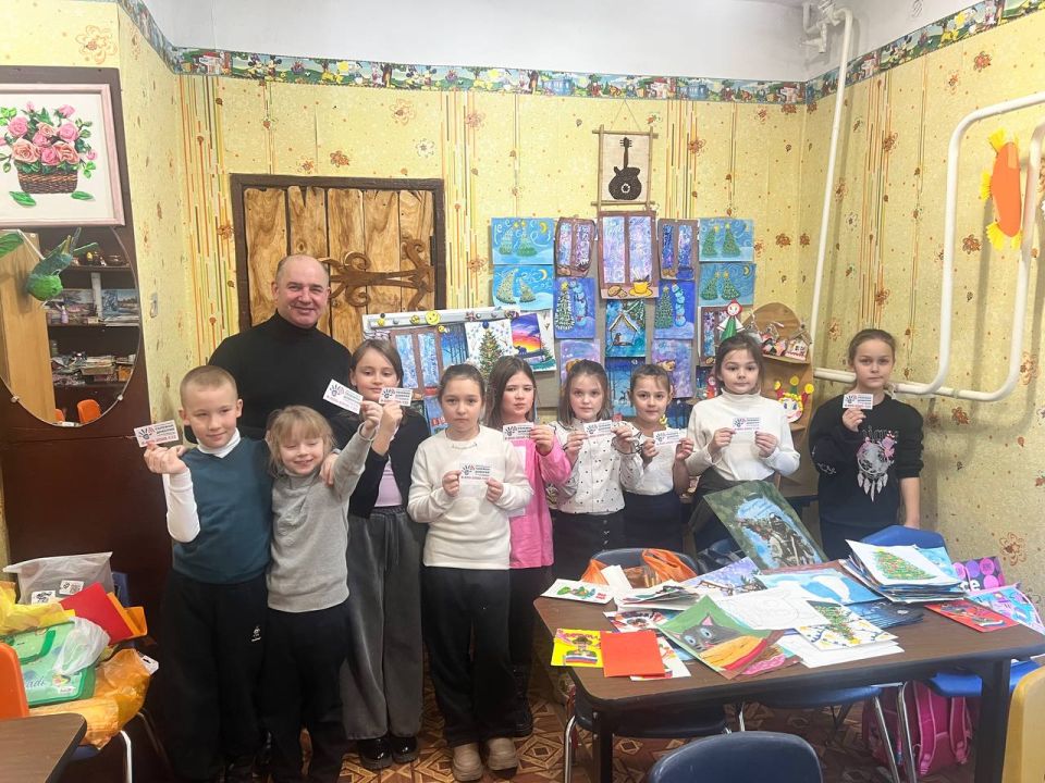 Безопасность и поддержка: соцопрос для молодежи Безопасность и поддержка: соцопрос для молодежи