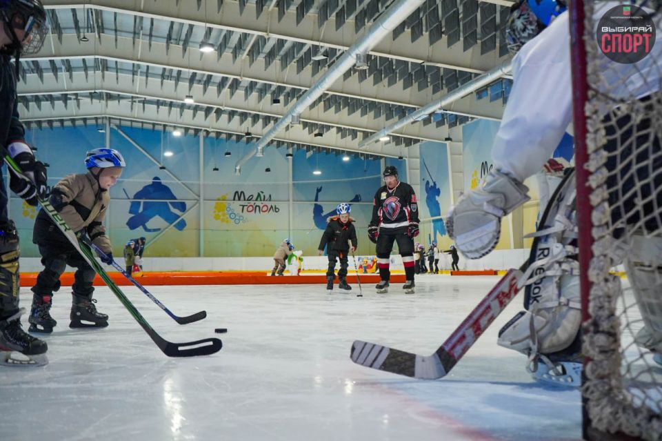 Мастер-классы по хоккею в Мелитополе! Мастер-классы по хоккею в Мелитополе!