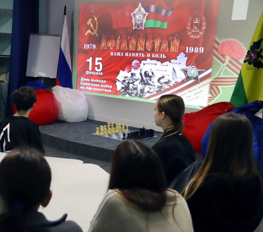 Афганистан — наша память и боль: урок мужества в Мелитополе Афганистан — наша память и боль: урок мужества в Мелитополе