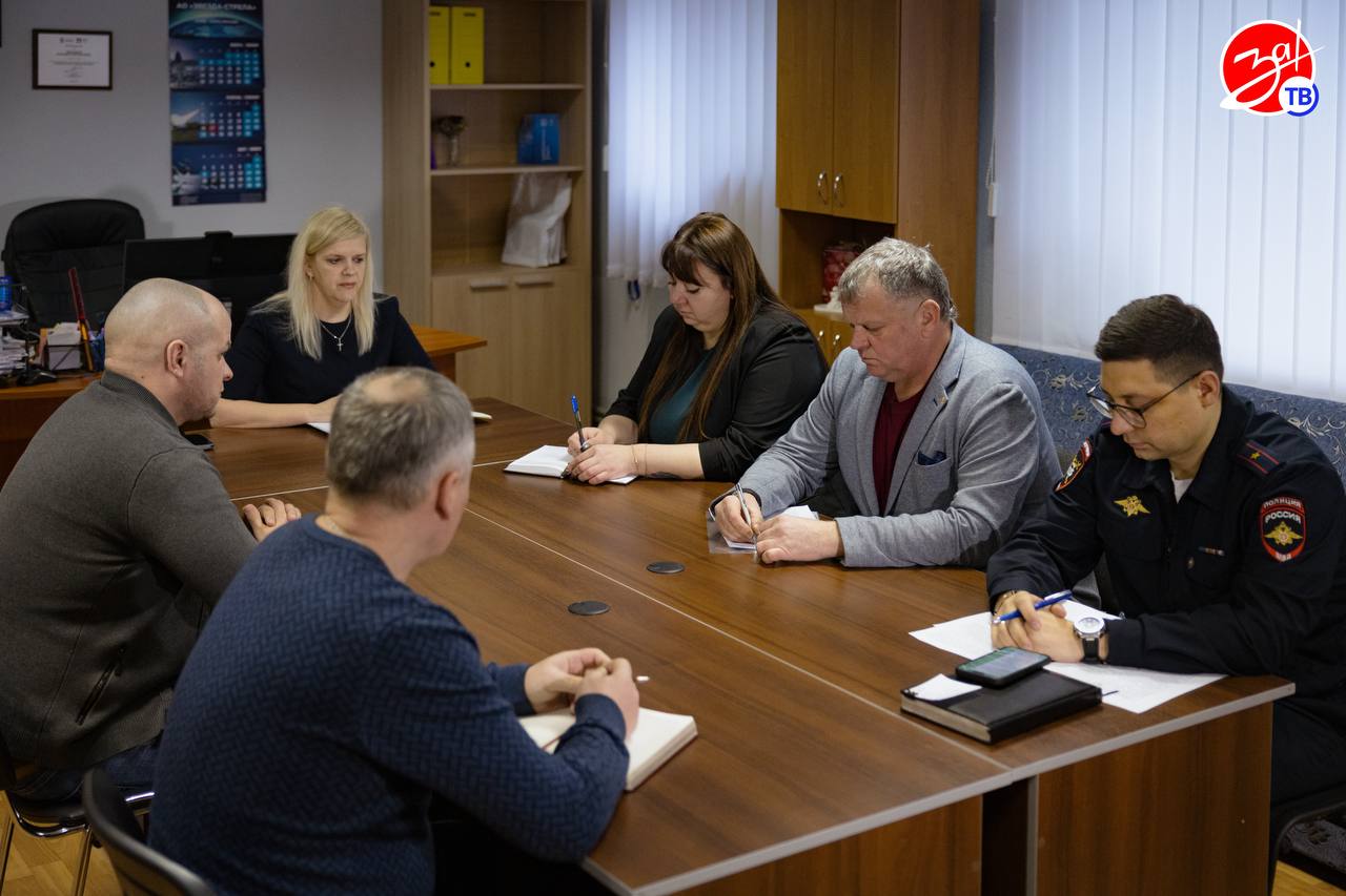 В Мелитополе состоялось совещание с участием представителей МВД по Запорожской области, Министерства транспорта и развития транспортной инфраструктуры и комитета тарифного регулирования региона В Мелитополе состоялось совещание с участием представителей МВД по Запорожской области, Министерства транспорта и развития транспортной инфраструктуры и комитета тарифного регулирования региона