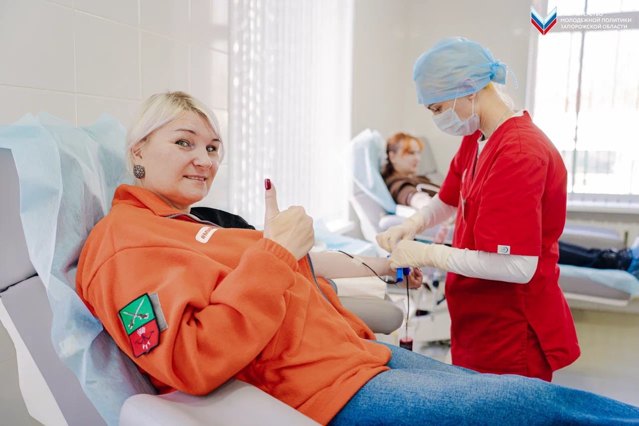 Подари надежду — стань донором: жители Запорожской области поучаствовали в донорской акции по сбору крови Подари надежду — стань донором: жители Запорожской области поучаствовали в донорской акции по сбору крови