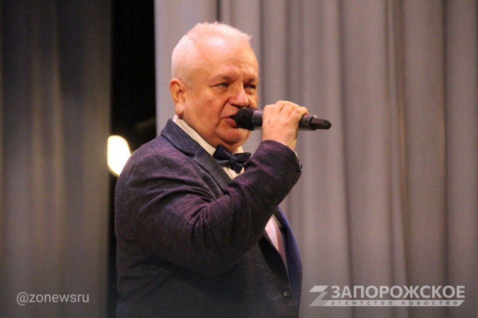 В Мелитополе ко Дню защитника Отечества прошел концерт «Герои рядом с нами» В Мелитополе ко Дню защитника Отечества прошел концерт «Герои рядом с нами»