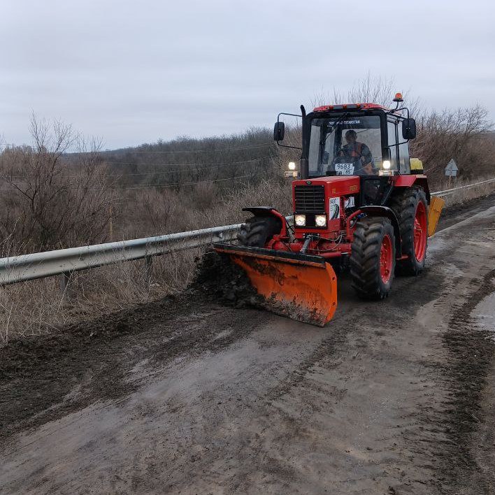 ГУП «УАЗО» продолжает комплекс работ по содержанию дорог региона в условиях перехода от зимы к весне ГУП «УАЗО» продолжает комплекс работ по содержанию дорог региона в условиях перехода от зимы к весне