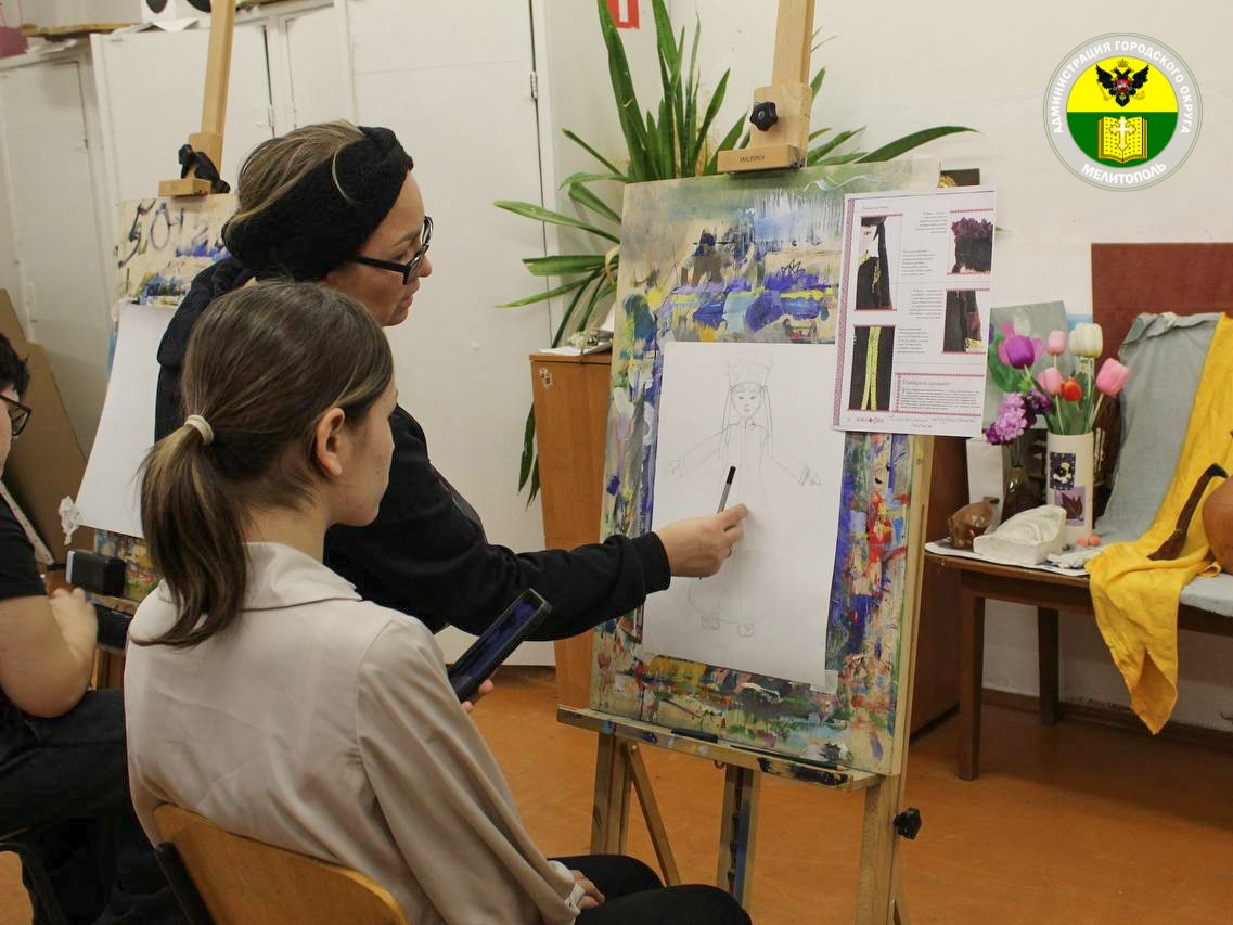 В Мелитопольской детской художественной школе прошел второй этап проекта «Хоровод народных кукол» В Мелитопольской детской художественной школе прошел второй этап проекта «Хоровод народных кукол»