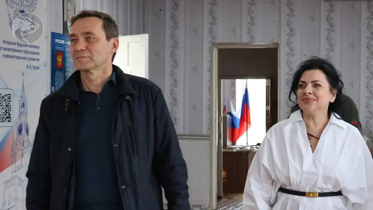 Евгений Балицкий: Между Запорожской областью и Республикой Крым традиционно сложились братские отношения, основанные на сотрудничестве во всех сферах — от законодательной до гуманитарной Евгений Балицкий: Между Запорожской областью и Республикой Крым традиционно сложились братские отношения, основанные на сотрудничестве во всех сферах — от законодательной до гуманитарной