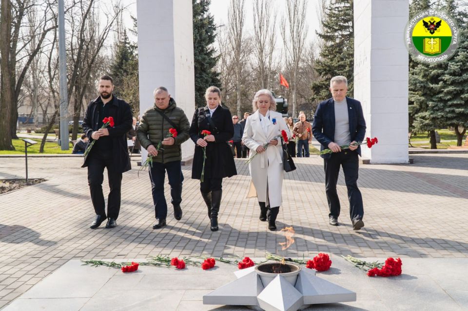 Сергей Золотарёв: Хатынь: боль, которая не утихает спустя десятилетия Сергей Золотарёв: Хатынь: боль, которая не утихает спустя десятилетия