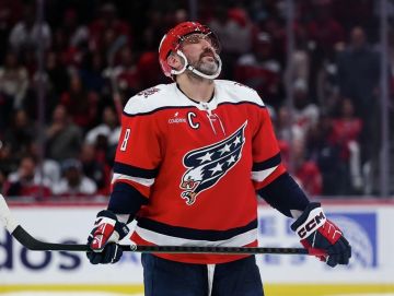 Александр Овечкин забросил 1000-ю шайбу в НХЛ с учётом плей-офф