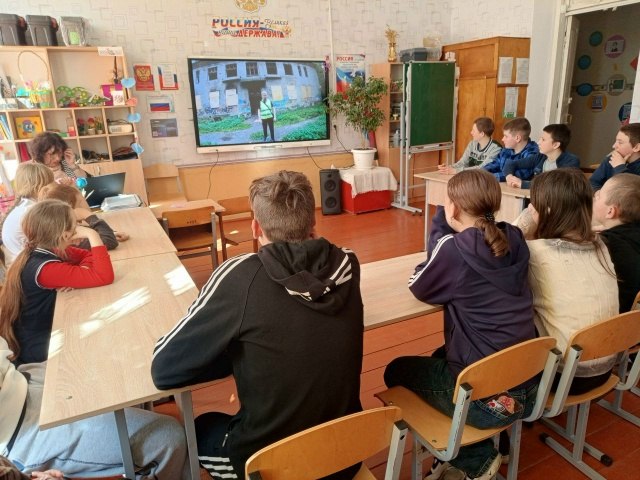 Безопасность превыше всего: важный разговор со школьниками Безопасность превыше всего: важный разговор со школьниками