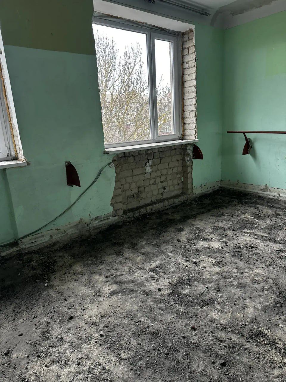 Шефы из Севастополя завершили очередной этап подготовки к монтажу системы отопления ДК в поселке Фруктовое