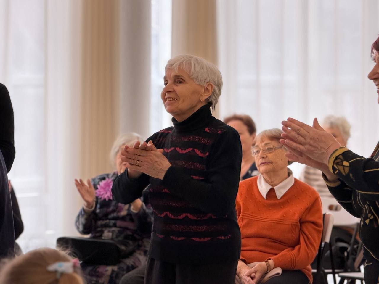 В подведомственном учреждении Министерства культуры Запорожской области — Областном центре искусств и народного творчества — прошла первая ретровстреча в рамках национального проекта «Семья» для гостей «серебряного возраста»... В подведомственном учреждении Министерства культуры Запорожской области — Областном центре искусств и народного творчества — прошла первая ретровстреча в рамках национального проекта «Семья» для гостей «серебряного возраста»...