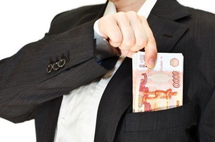 Водитель-экспедитор осужден за растрату денег, предназначенных для работодателя