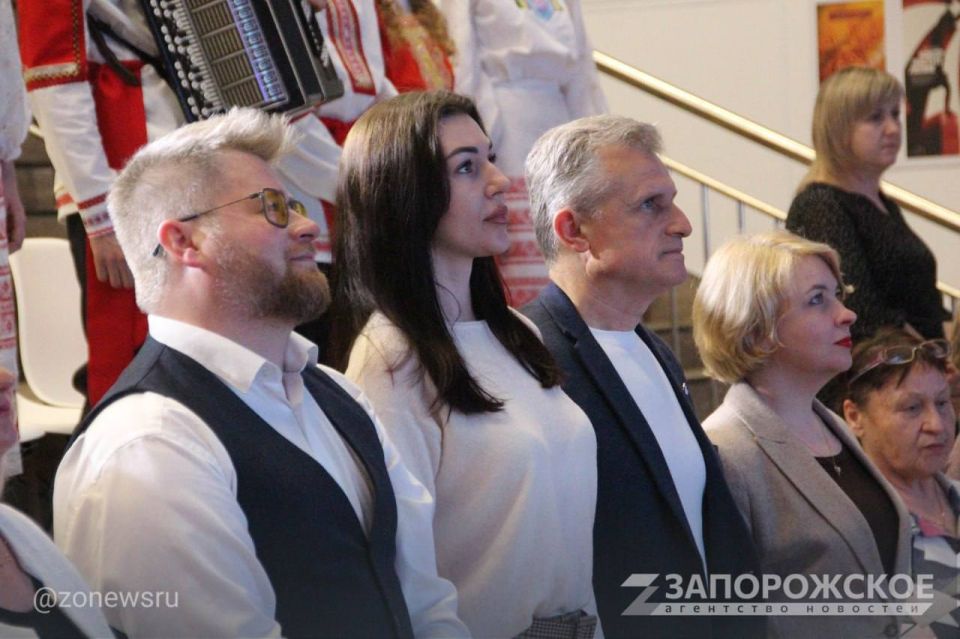 «Две сестры: Россия и Беларусь» «Две сестры: Россия и Беларусь»