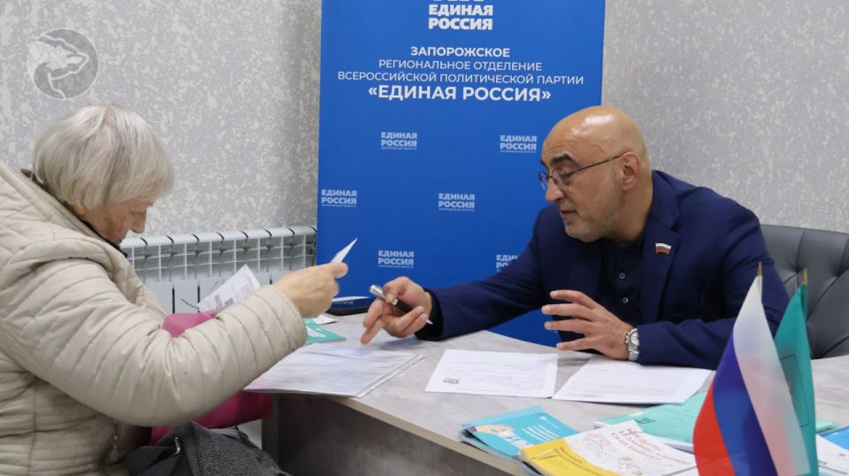 региональной общественной приёмной Единой России прошла неделя приёмов граждан с участием депутатов разных уровней региональной общественной приёмной Единой России прошла неделя приёмов граждан с участием депутатов разных уровней