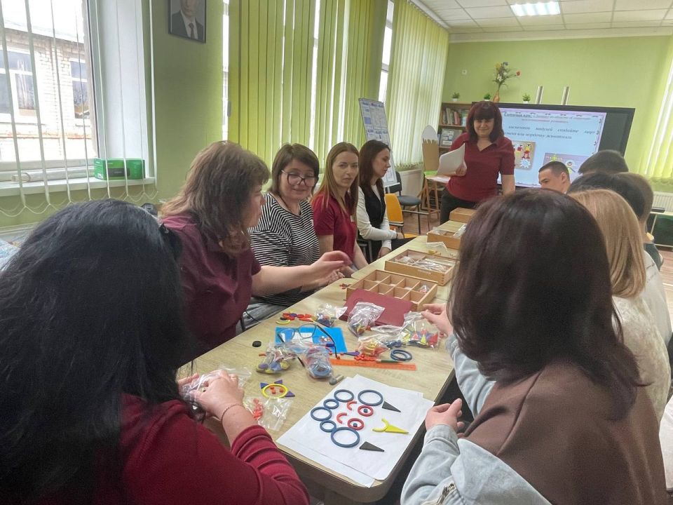 В ГБУ «Комплексный центр социального обслуживания населения» Министерства труда и социальной политики Запорожской области, в отделении комплексной реабилитации детей-инвалидов г. Мелитополь прошло методическое объединение В ГБУ «Комплексный центр социального обслуживания населения» Министерства труда и социальной политики Запорожской области, в отделении комплексной реабилитации детей-инвалидов г. Мелитополь прошло методическое объединение