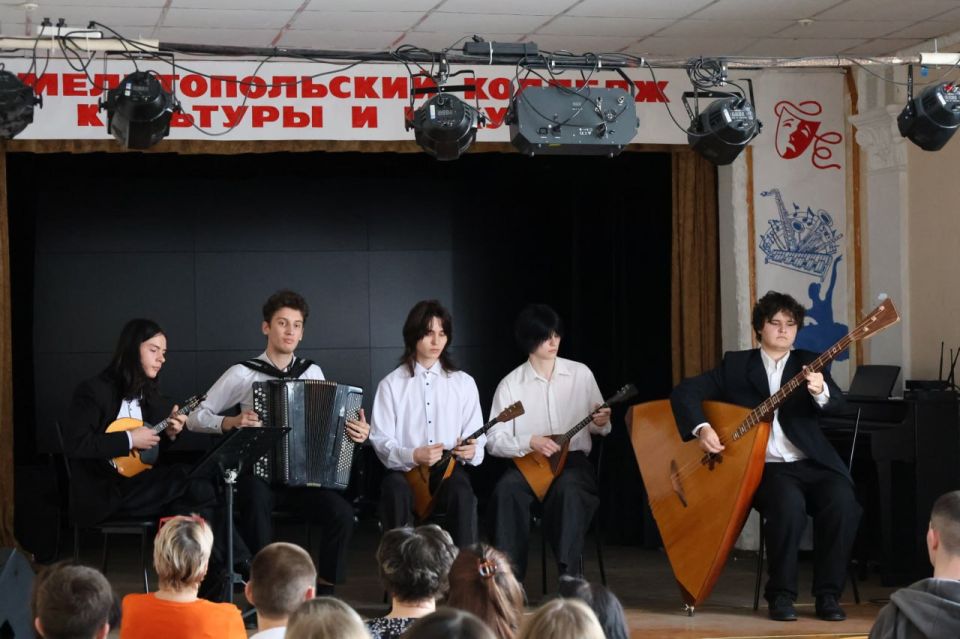 День открытых дверей в Мелитопольском колледже культуры и искусств — праздник таланта и вдохновения День открытых дверей в Мелитопольском колледже культуры и искусств — праздник таланта и вдохновения