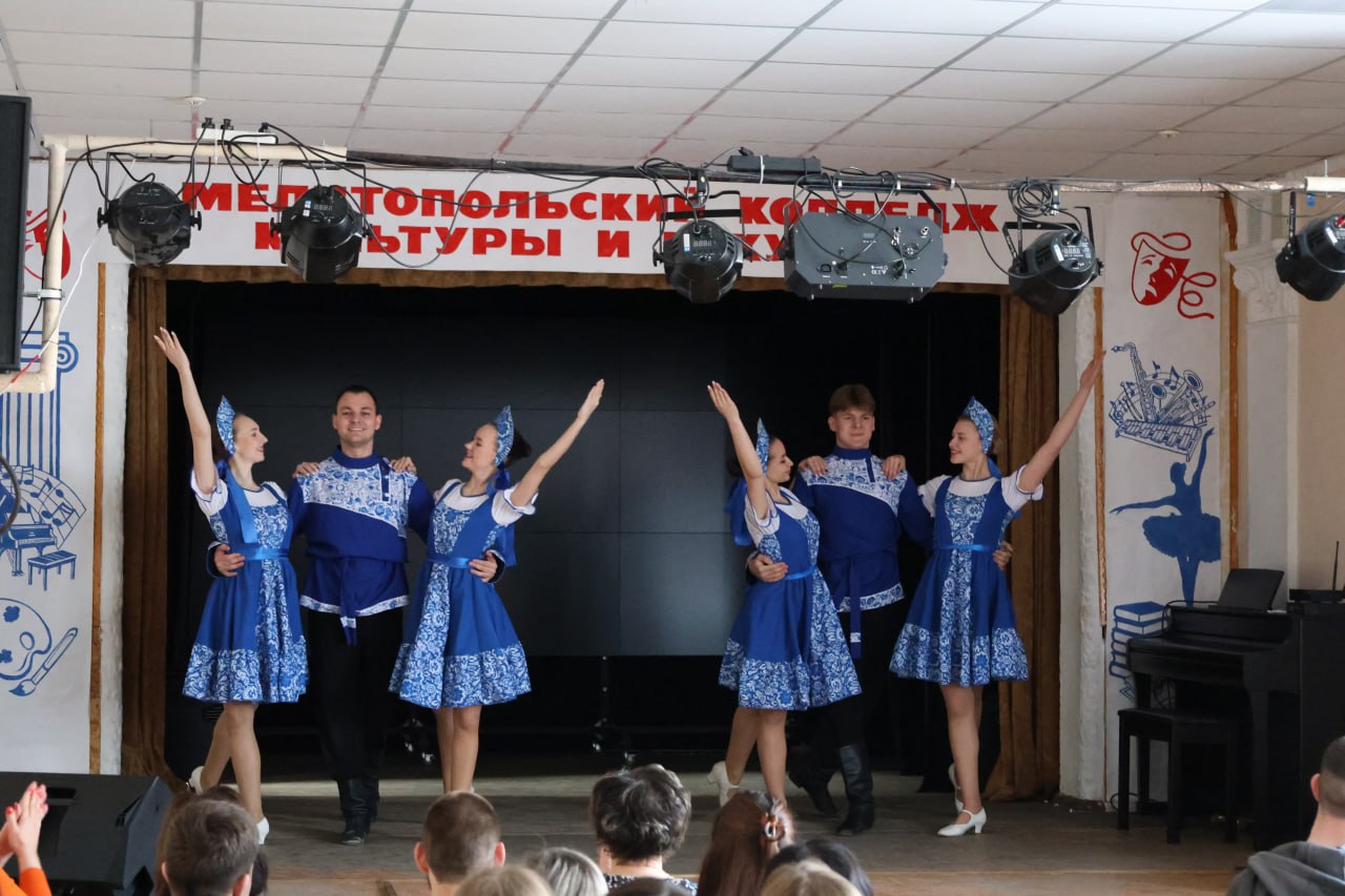 День открытых дверей в Мелитопольском колледже культуры и искусств — праздник таланта и вдохновения День открытых дверей в Мелитопольском колледже культуры и искусств — праздник таланта и вдохновения