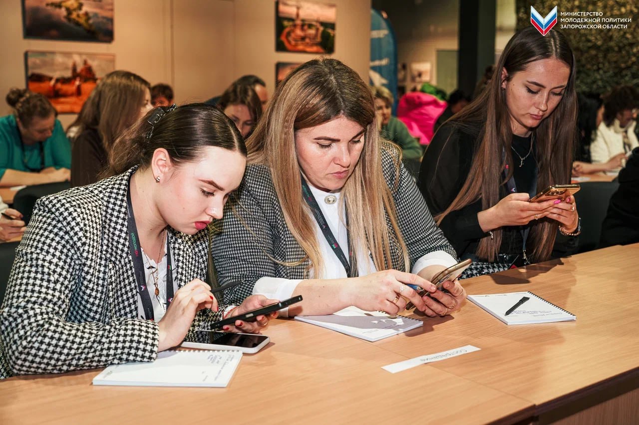 Как говорить о ценностях так, чтобы слушали — и слышали? Как говорить о ценностях так, чтобы слушали — и слышали?