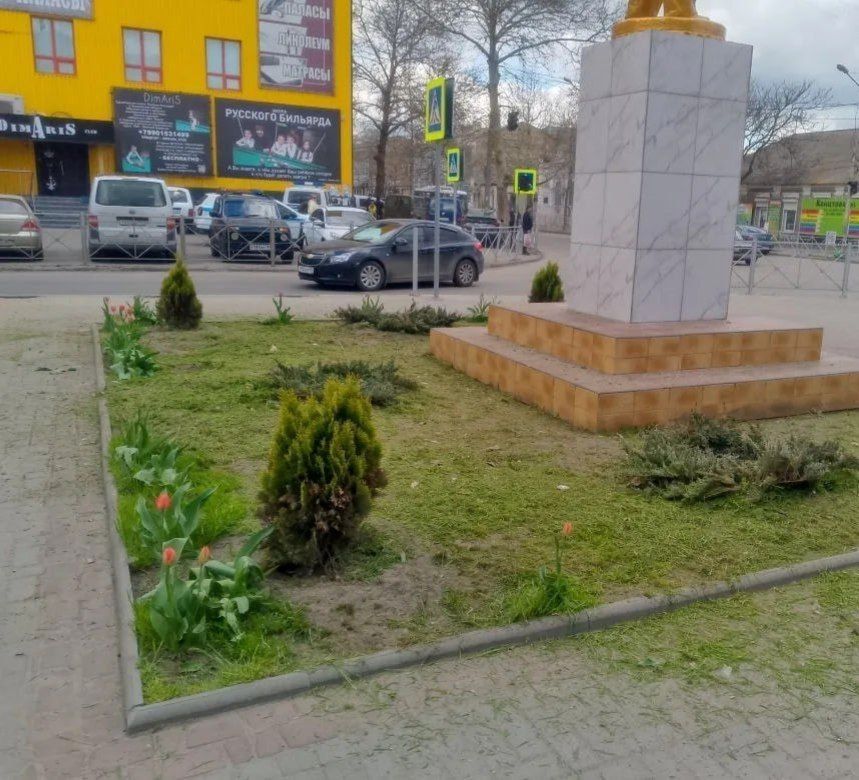 Администрация городского округа Мелитополь продолжает работы по благоустройству общественных пространств Администрация городского округа Мелитополь продолжает работы по благоустройству общественных пространств