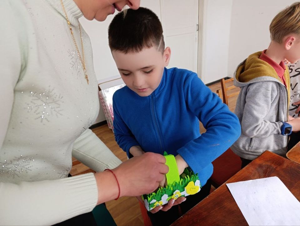 Пасхальное настроение. В преддверии светлого праздника Пасхи в Доме культуры п. Фруктовое прошёл творческий мастер-класс для детей Пасхальное настроение. В преддверии светлого праздника Пасхи в Доме культуры п. Фруктовое прошёл творческий мастер-класс для детей