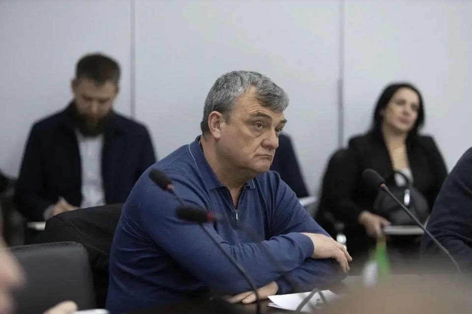 Евгений Балицкий: Прошло оперативное совещание с Администрацией Губернатора и Правительства Запорожской области, где обсудили жизнедеятельность региона в условиях вынужденного ограничения электроснабжения в связи с... Евгений Балицкий: Прошло оперативное совещание с Администрацией Губернатора и Правительства Запорожской области, где обсудили жизнедеятельность региона в условиях вынужденного ограничения электроснабжения в связи с...