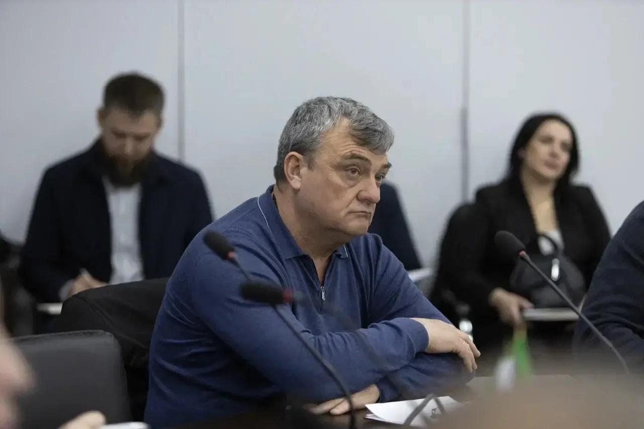 В Запорожской области прошло оперативное совещание с участием Администрации губернатора и Правительства региона, на котором обсудили работу всех служб в условиях вынужденных ограничений электроснабжения В Запорожской области прошло оперативное совещание с участием Администрации губернатора и Правительства региона, на котором обсудили работу всех служб в условиях вынужденных ограничений электроснабжения