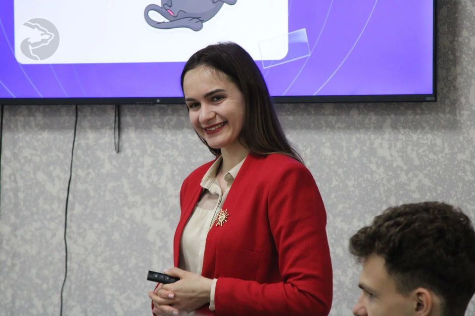 Мелитополе Единая Россия и общество «Знание» провели очередной этап совместного проекта для студентов многопрофильного колледжа Мелитополе Единая Россия и общество «Знание» провели очередной этап совместного проекта для студентов многопрофильного колледжа
