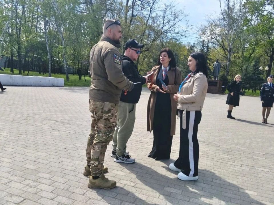 Кадровый центр присоединился ко Всероссийской акции «Георгиевская лента» Кадровый центр присоединился ко Всероссийской акции «Георгиевская лента»