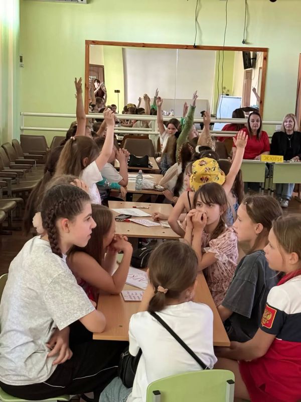 Яркое завершение учебного года в клубе "Факел"! Яркое завершение учебного года в клубе "Факел"!