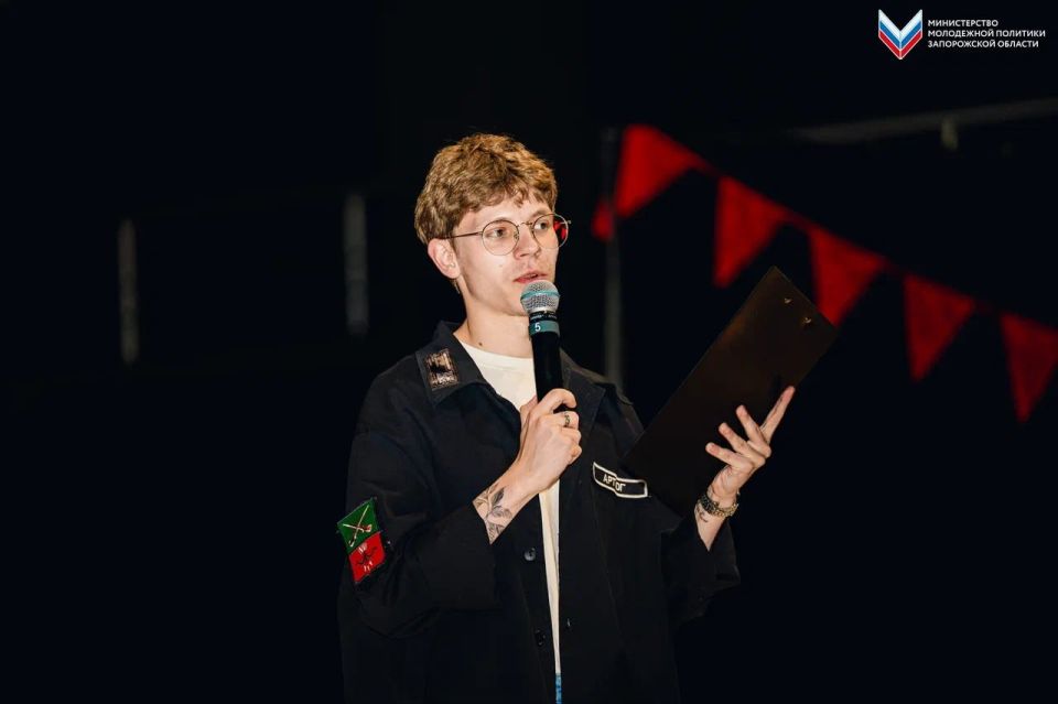 «Эхо военных лет»: для молодёжи прошёл патриотический квартирник «Эхо военных лет»: для молодёжи прошёл патриотический квартирник