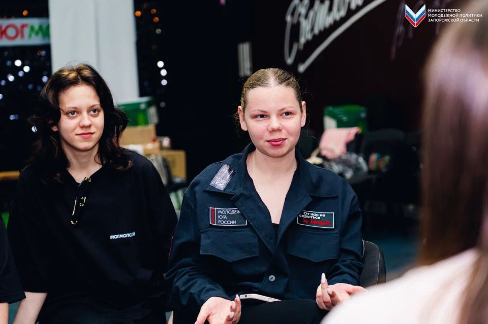 Как развивать командную работу и учиться принимать решения в игровой форме? Как развивать командную работу и учиться принимать решения в игровой форме?