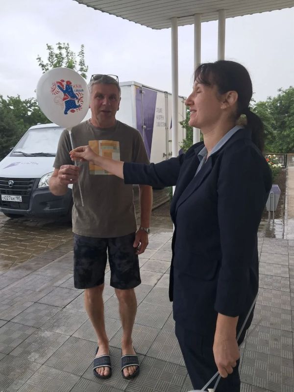 11.06.2026. В Кирилловском Доме культуры совместно с Кирилловской библиотекой прошла акция «Символы моей России», приуроченная ко Дню России 11.06.2026. В Кирилловском Доме культуры совместно с Кирилловской библиотекой прошла акция «Символы моей России», приуроченная ко Дню России