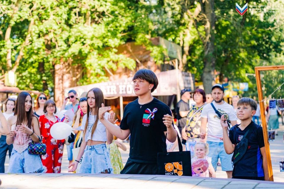 Творчество и добрые дела в сердце города! Творчество и добрые дела в сердце города!