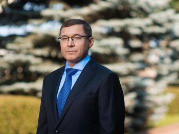 Матвиенко Ирина: Сегодня свой день рождения празднует секретарь Генерального совета Единой России, первый заместитель Председателя Совета Федерации Федерального Собрания Российской Федерации Владимир Владимирович Якушев