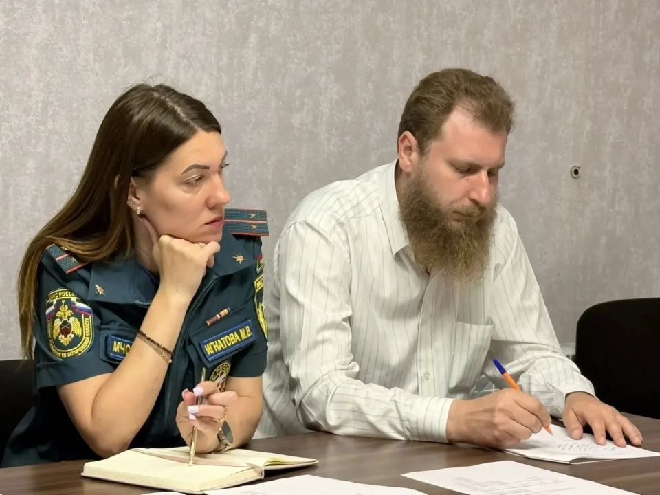В Мелитопольском муниципальном округе состоялось очередное заседание комиссии по делам несовершеннолетних и защите их прав, на котором обсуждались актуальные вопросы профилактики правонарушений среди молодежи В Мелитопольском муниципальном округе состоялось очередное заседание комиссии по делам несовершеннолетних и защите их прав, на котором обсуждались актуальные вопросы профилактики правонарушений среди молодежи
