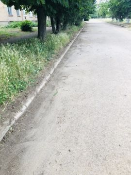 В посёлке Фруктовое продолжаются мероприятия по благоустройству территории