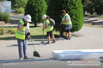 В Мелитополе привели в порядок территорию Братского кладбища