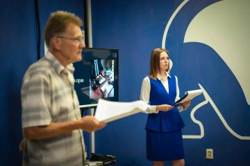 Читаем договор до подписи. Официальное трудоустройство начинается не с первого рабочего дня, а с внимательного чтения трудового договора