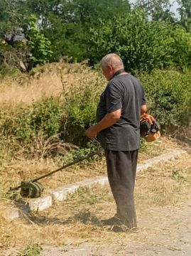 Забота о благоустройстве в Новониколаевке
