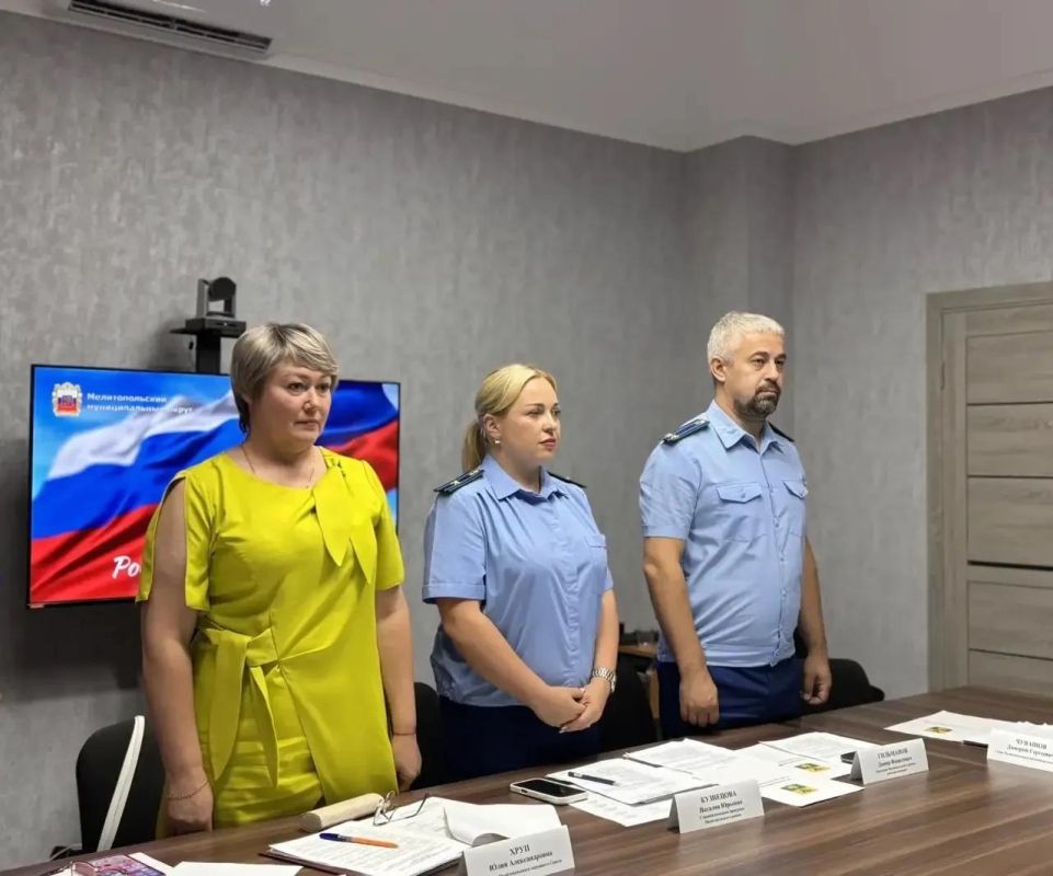 Состоялось очередное заседание Мелитопольского окружного Совета депутатов Состоялось очередное заседание Мелитопольского окружного Совета депутатов