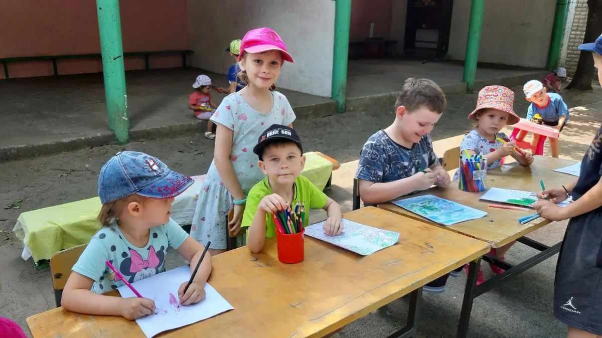 Юлия Сажаева: Солнечный выходной в ГБУ «Мелитопольский областной центр социально психологической реабилитации детей» Юлия Сажаева: Солнечный выходной в ГБУ «Мелитопольский областной центр социально психологической реабилитации детей»