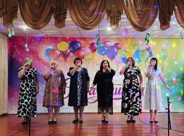 Июльские напевы: Вечер музыки и поэзии в нашем клубе!