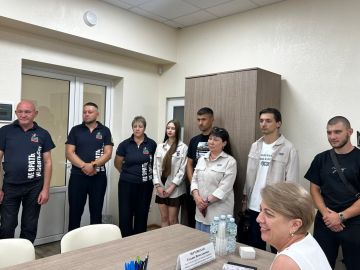 Депутат Законодательного Собрания Запорожской области от ЛДПР Кирилл Перов вместе с командой посетил Избирательную комиссию Запорожской области и подал необходимые документы для прохождения регистрации