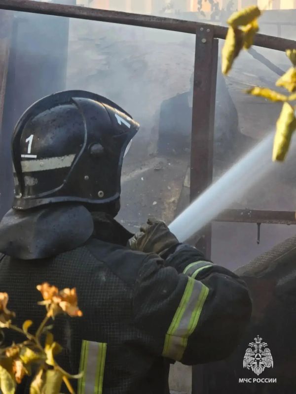 В Мелитополе сотрудники МЧС России оперативно ликвидировали пожар В Мелитополе сотрудники МЧС России оперативно ликвидировали пожар