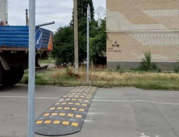 Монтаж искусственной дорожной неровности — важный элемент повышения безопасности движения