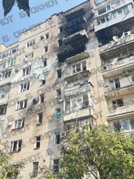 Как выглядит многоэтажка на улице Екатерины Великой в Мелитополе после ночного удара ВСУ